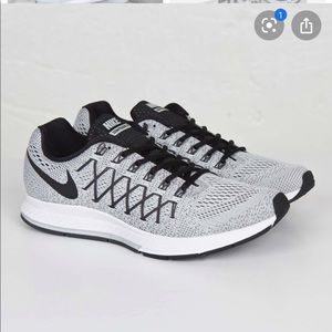 Nike Pegasus 32 Women’s Running Shoe